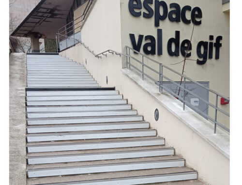 Communauté d’agglomération Paris-Saclay – Escalier extérieur urbain à Gif-sur-Yvette